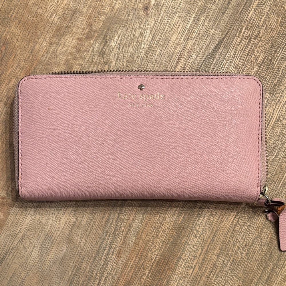 Kate Spade Blush Pink Zip Wallet